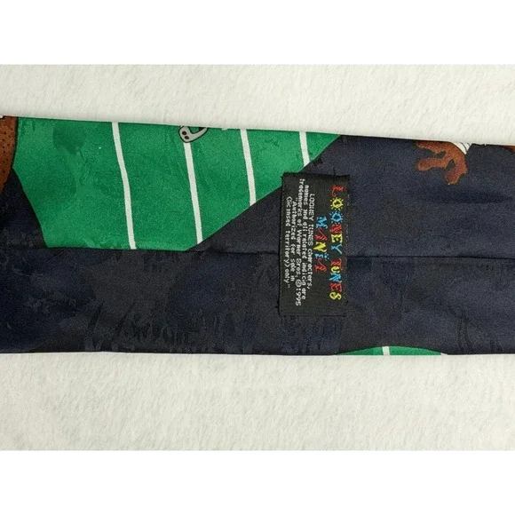 Vintage Tazmanian Devil Tie 1995 Warner Brothers Looney Toons Football Navy - Picture 5 of 6